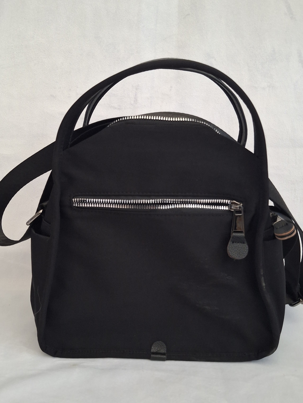 Veluna Crossbody Shoulder Bag, Solid Nylon Travel Purses Large Capacity, NWOT - Picture 3 of 9
